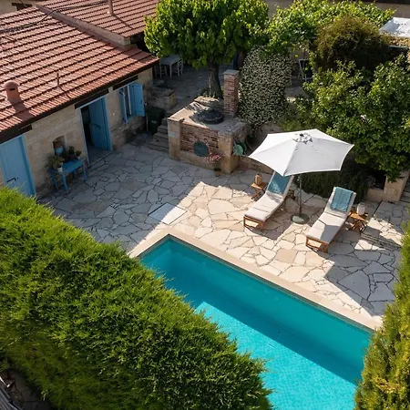 Villa Avgoustis Pachna Exterior photo