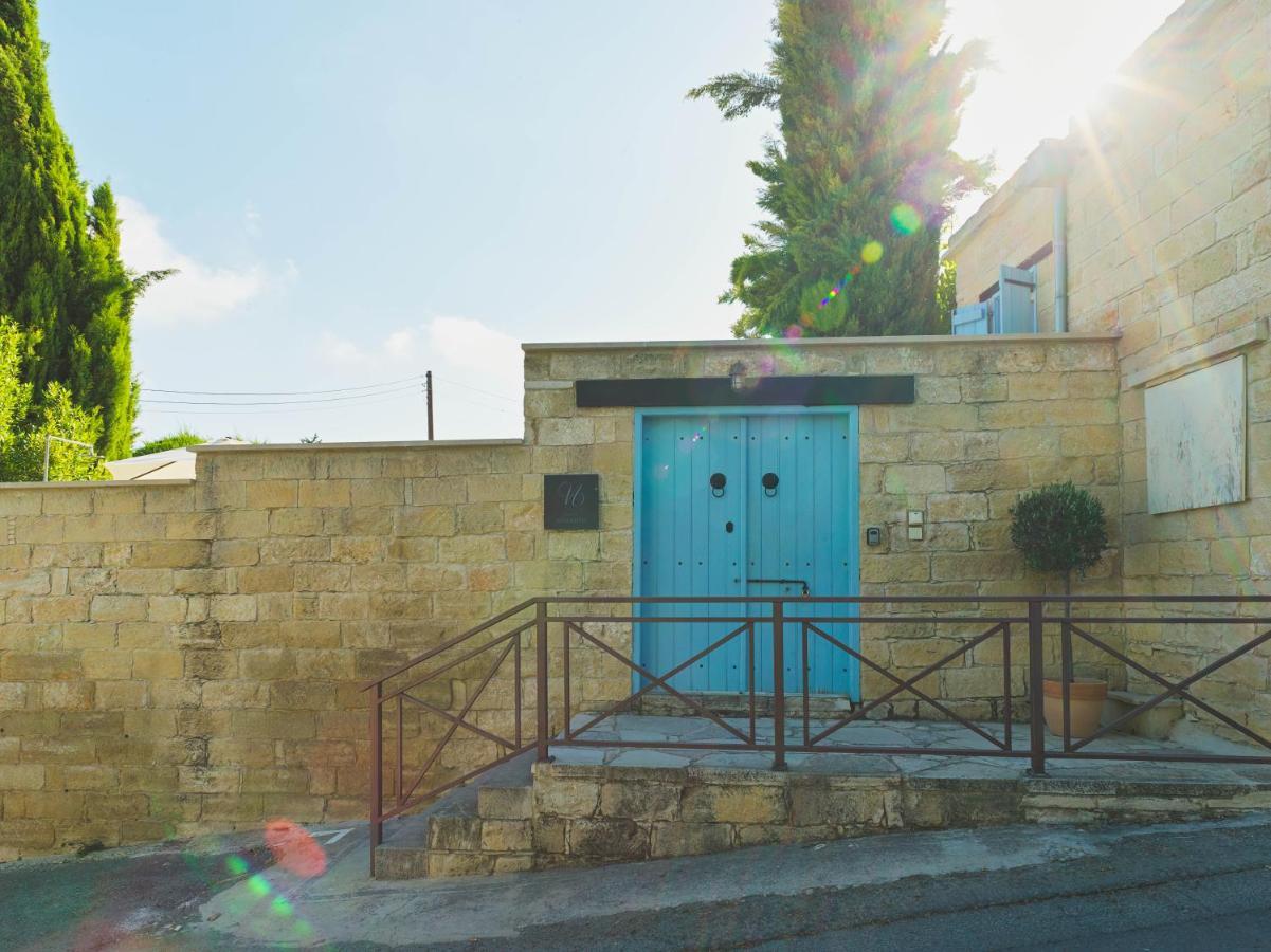 Avgoustis Villa *